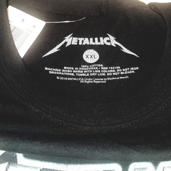 Metallica Mens Ride The Lightning Graphic  Tshirt - Picture 4 of 4